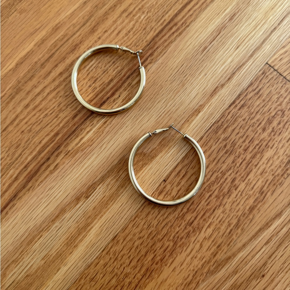 Small thick Gold hoop earrings